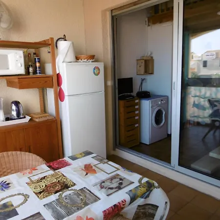 Mezzanine Avec Piscine Et Tennis - Proche - Garage Inclus - Fr-1-799-7 شقة